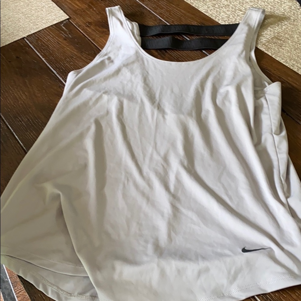 Nike workout tank